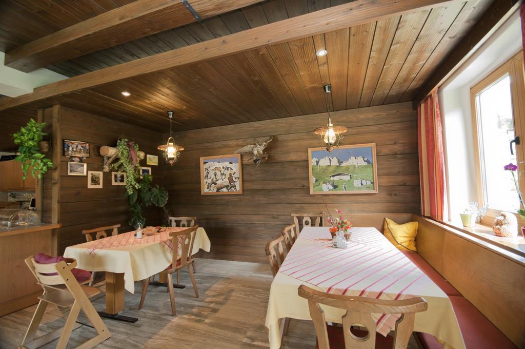 Pension Arnspitze Scharnitz Exterior photo
